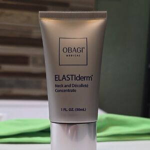 Obagi ELASTIderm Neck and Décolleté Concentrate